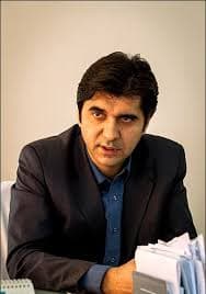 آرش محققی